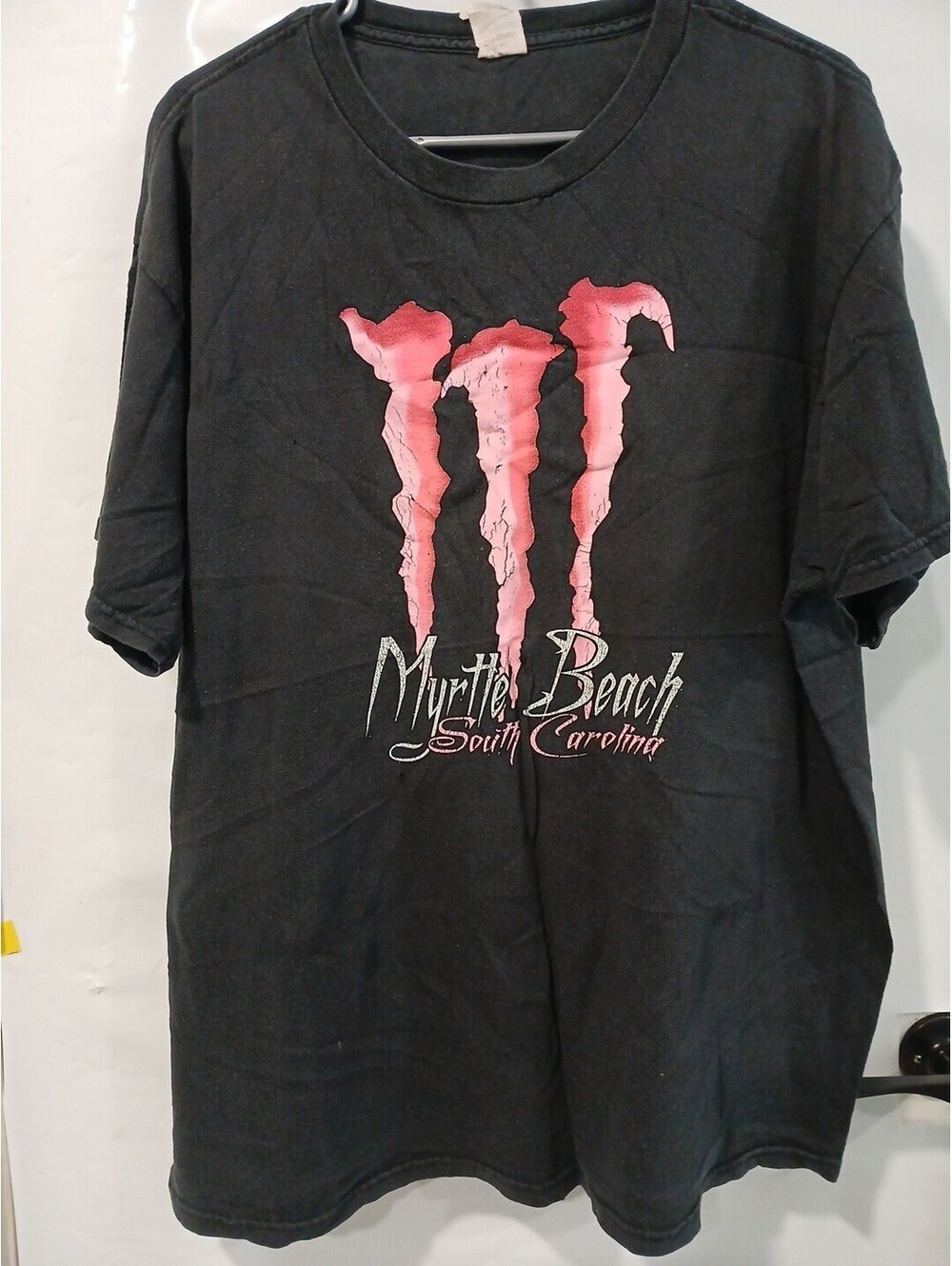 Pink Monster energy Myrtle beach graphic tee XL Black T-shirt